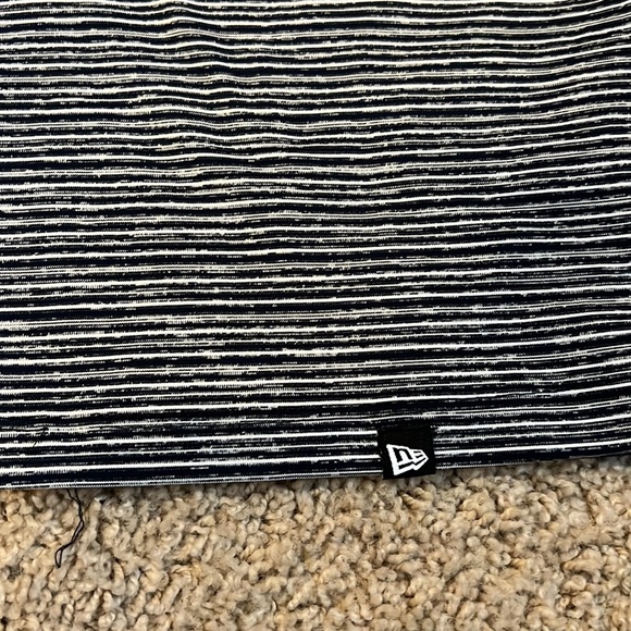 NFL Team Apparel Cincinnati Bengals Women’s Tshirt Large - Picture 4 of 5